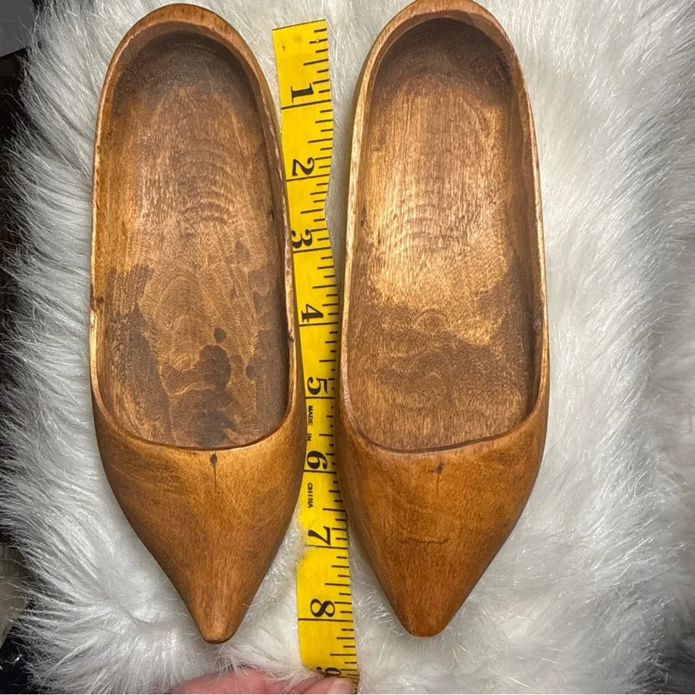 Vintage dutch clogs